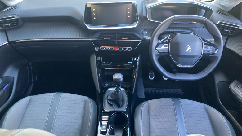 Peugeot 208 1.2 PureTech 100 Allure Premium + 5dr Petrol Hatchback